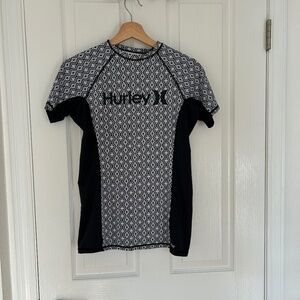 Hurley Women's Short Sleeve Rash Guard Sz L